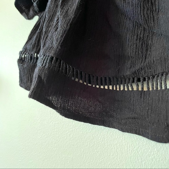 LAST CHANCE Forever 21 off the shoulder crop top - Picture 2 of 3